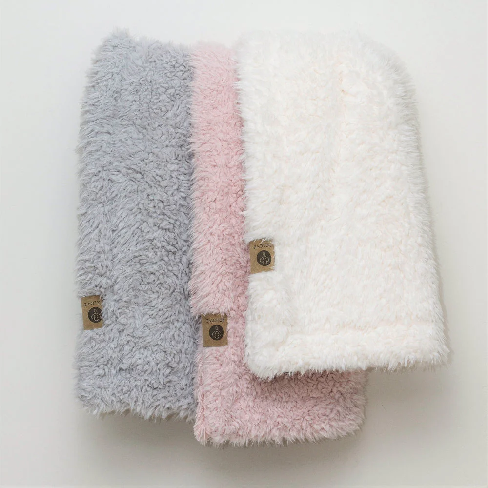 ANGEL PLUSH BLANKET | BIG - SILVER CLOUD - Image 9