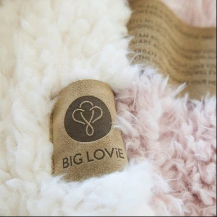 ANGEL PLUSH BLANKET | LITTLE - WHISPER WHITE - Image 7