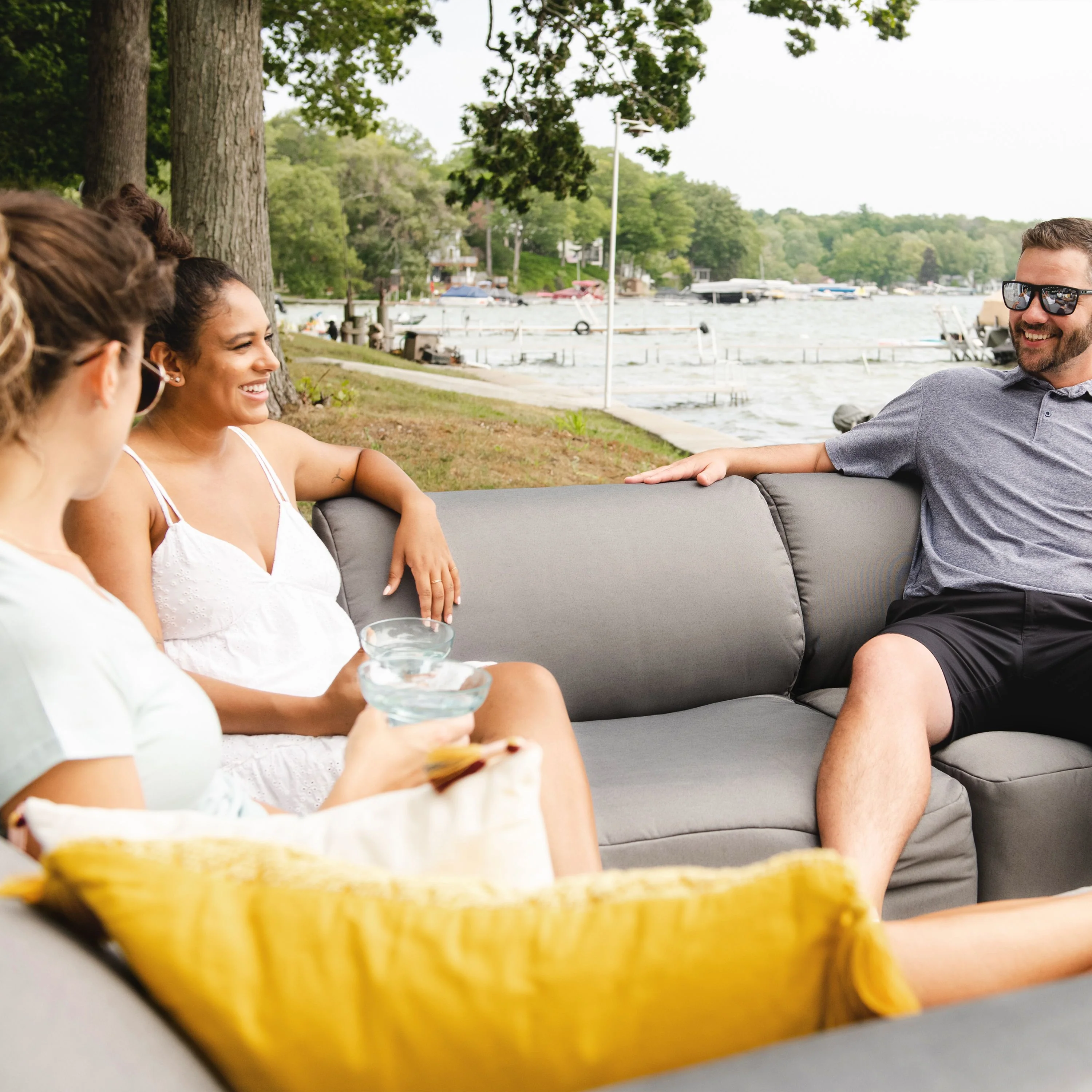Patio 6pc Sectional - Image 35