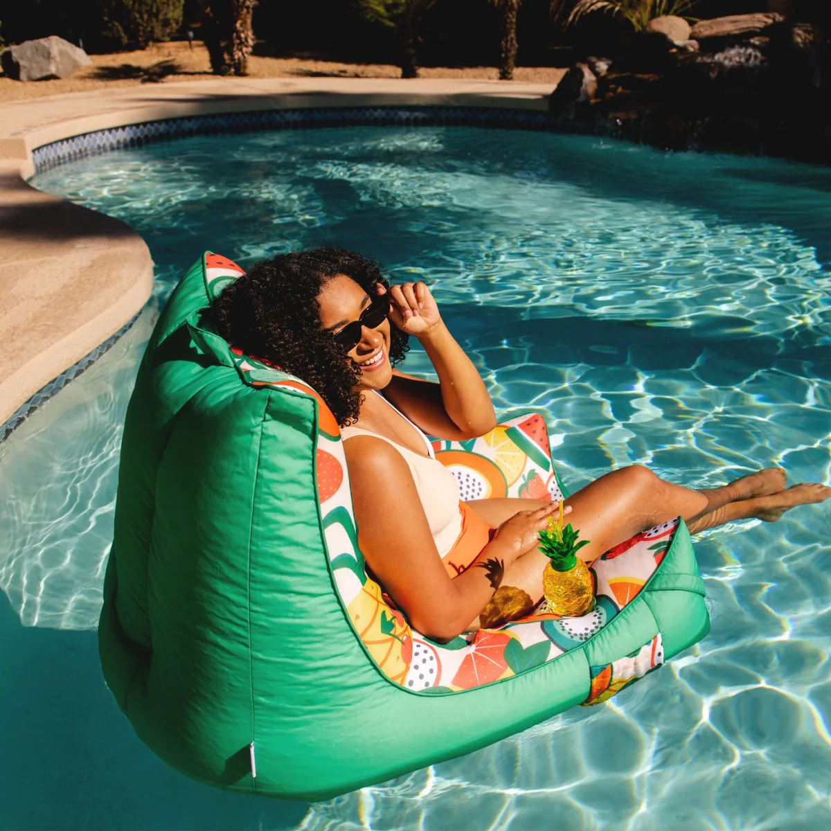 Captain's Pool Float - Image 59