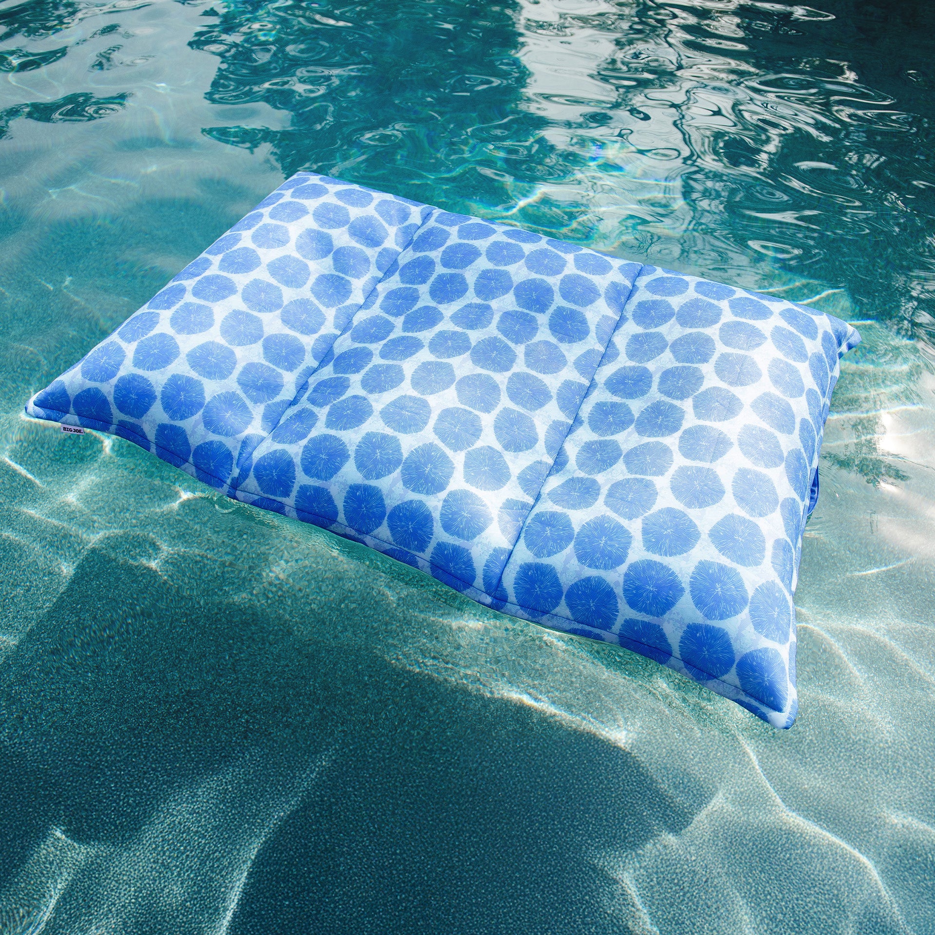 Lagoon Lounger - Image 137